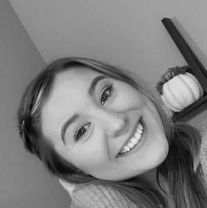 Meet your Posher, Bella